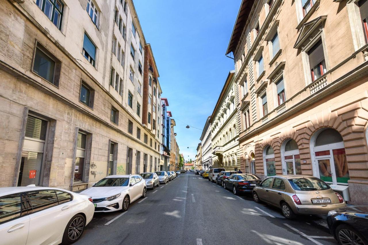 Rakoczi Road Central Location Будапеща Екстериор снимка